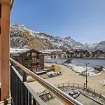 Freddie Aparthotel