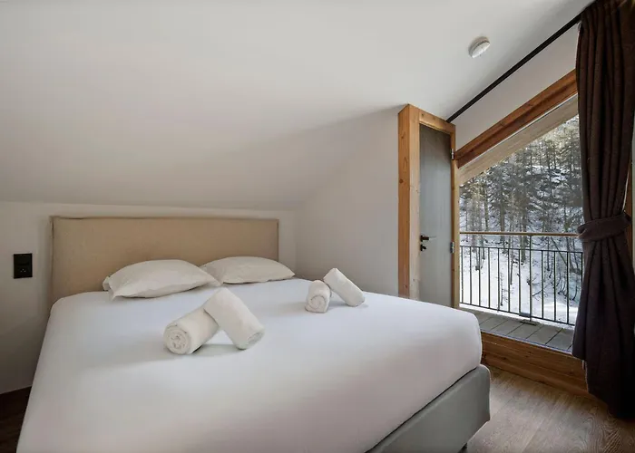 Freddie Aparthotel