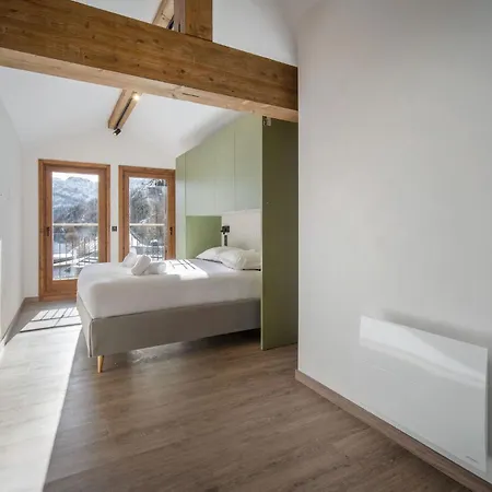 Freddie Aparthotel 4*